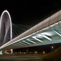 Luxsolar: puente de Calatrava - Reggio Emilia (Italia)